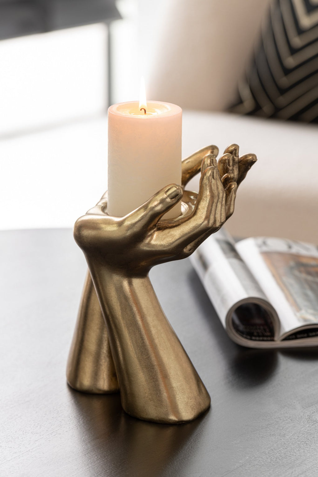 J-Line kandelaar handen - polyresin - goud