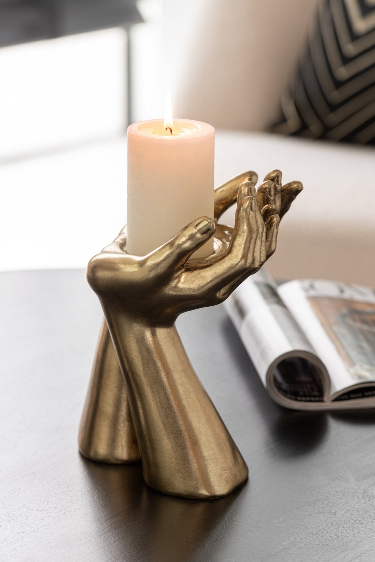 J-Line kandelaar handen - polyresin - goud