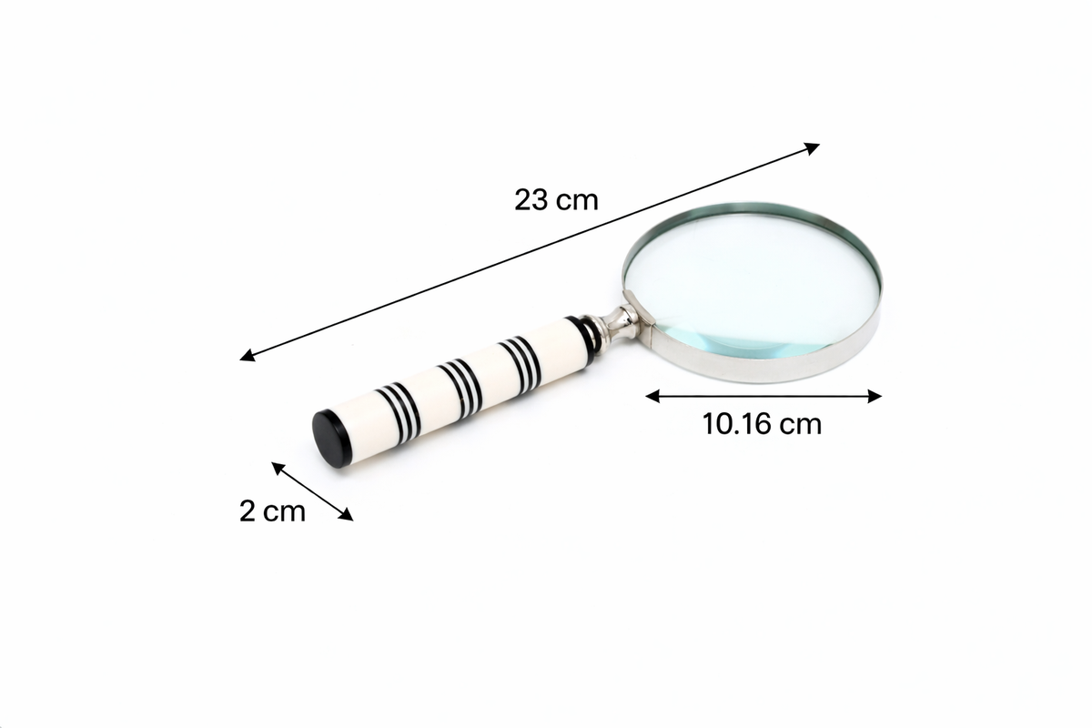 Klassiek vergrootglas met gestreept harshandvat