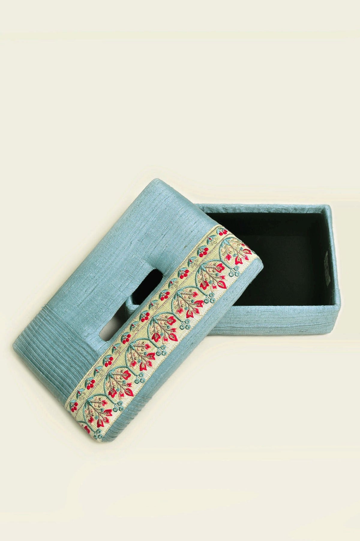 Dupion Zijden Tissue Box - Bloemenborduurwerk, Geplooid