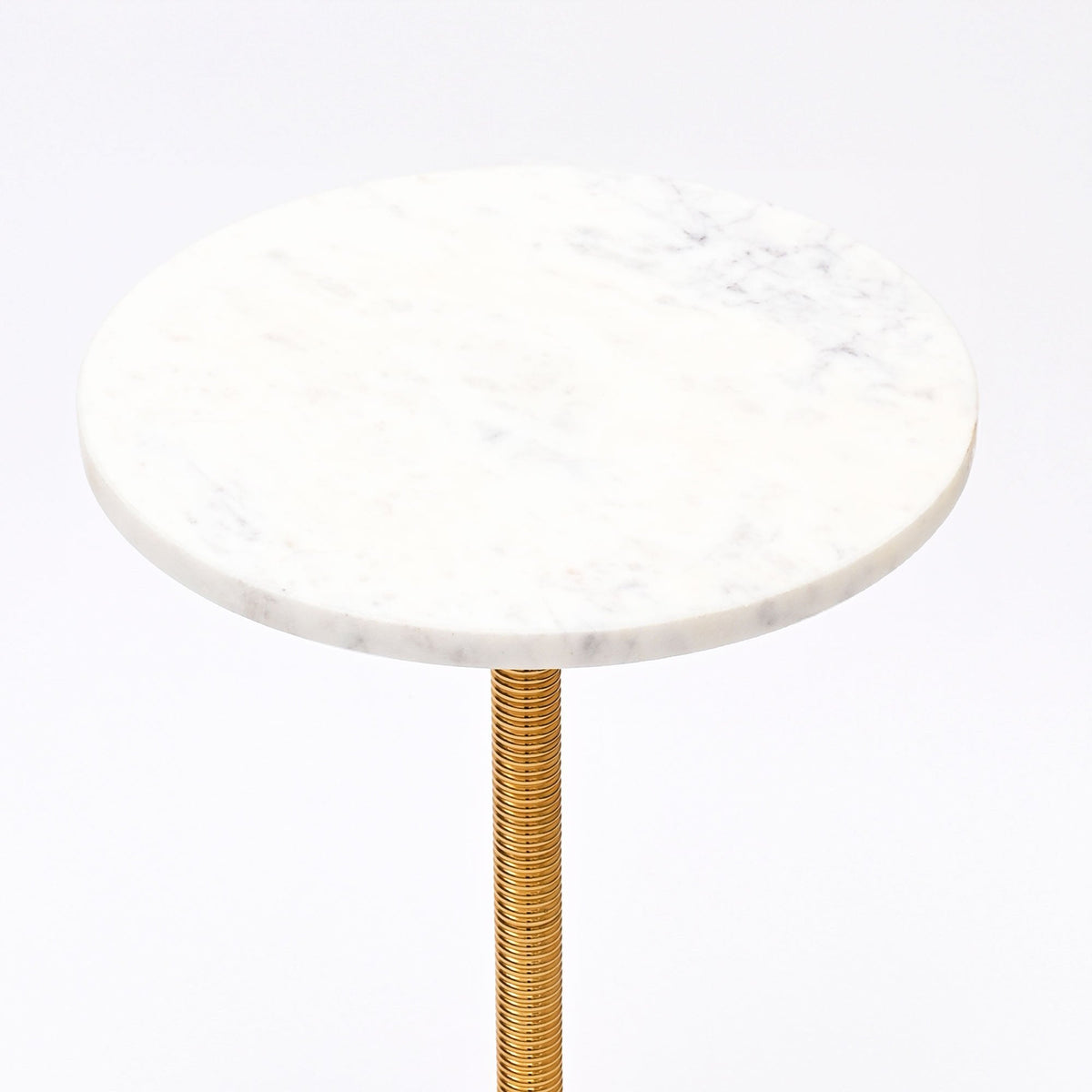 Marmeren Accenttafel - Gouden Afwerking - Sculpturale Kegelbasis