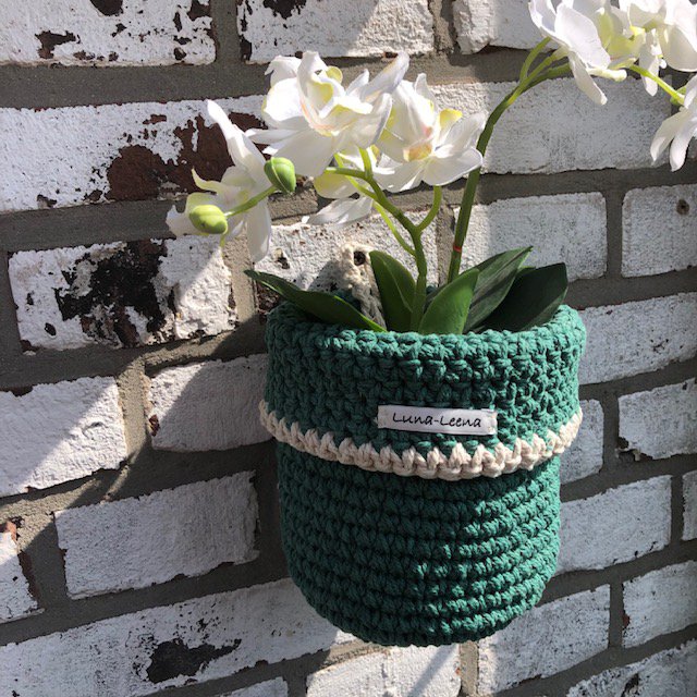 Luna-Leena mand hangend grenen groen - H12x12cm - katoen - hand gehaakt in Nepal