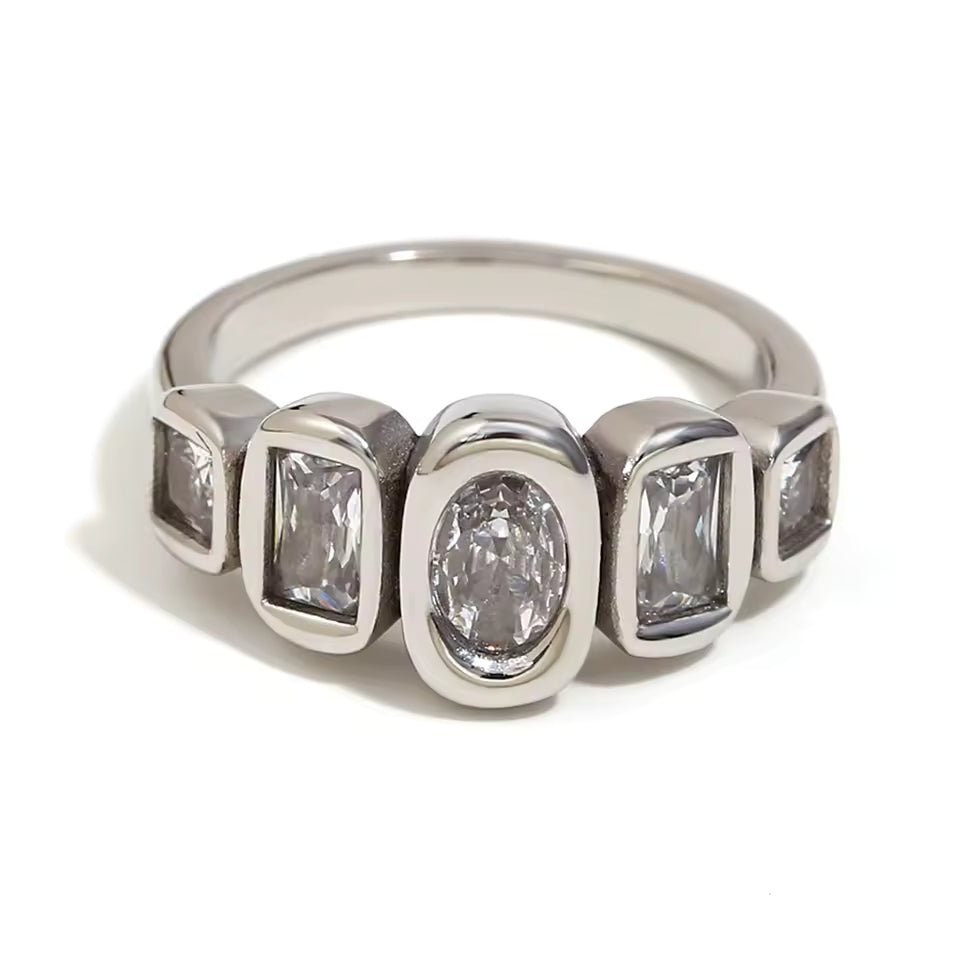 Zippora -ring