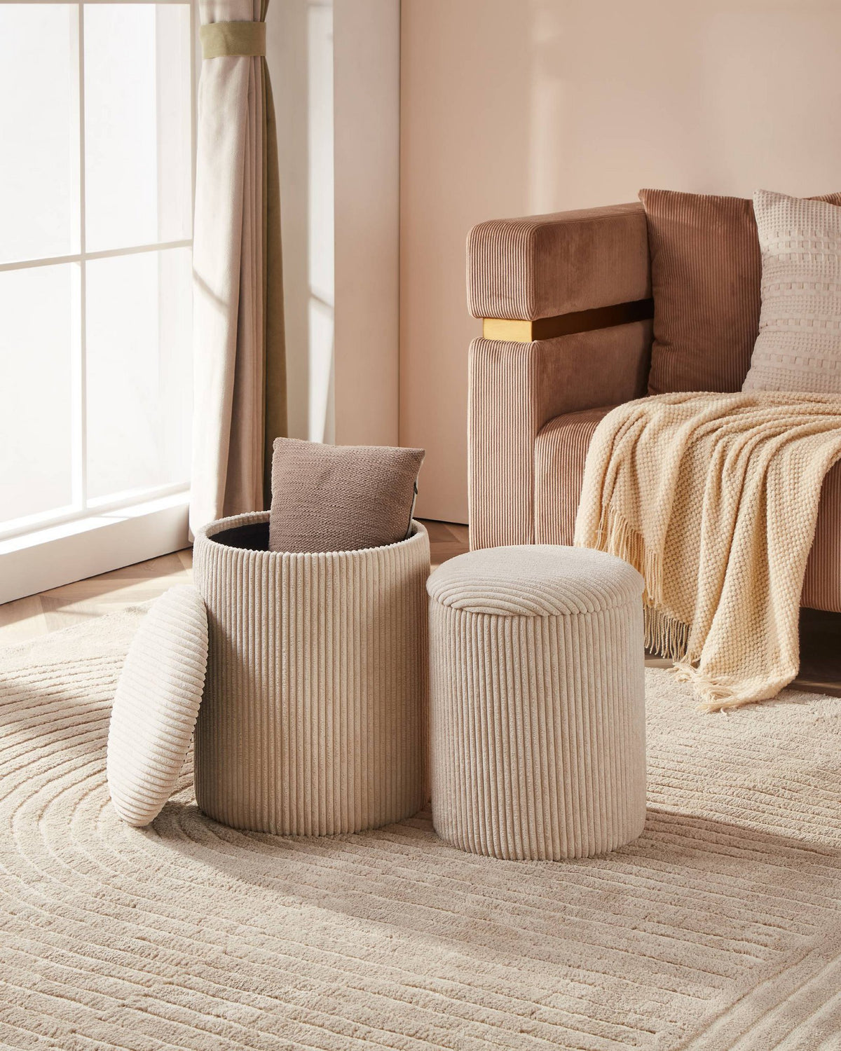 Hocker Vavatenina Crème 35x45 cm