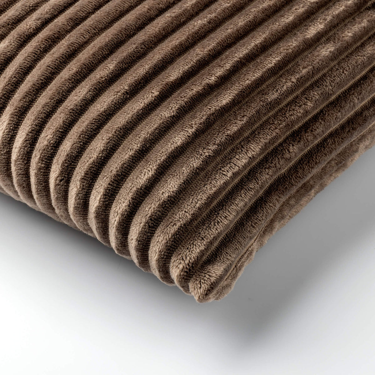 Dutch Decor Mart - Cushion 45x45 cm - Driftwood - Brown