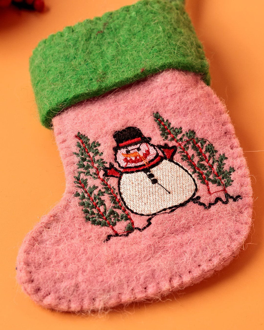Kerstornament | Vilten sneeuwpopkous | 10x3x19cm