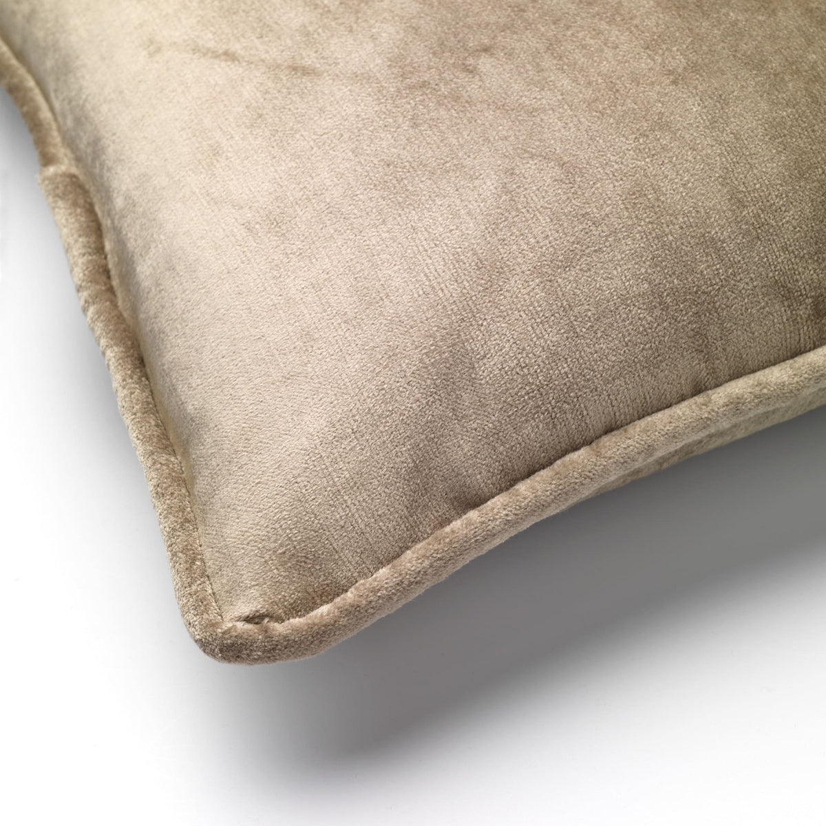 Chloe | Kussen | 30x50 cm puimsteen | Beige | Hoii | Met luxe binnenkussen