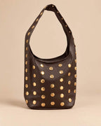 Liv Stud-tas