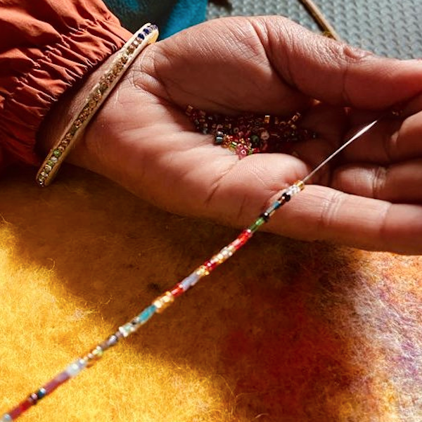 Luna-Leena brillenkoord - meerdere glaskralen - L95cm - handgemaakt in Nepal